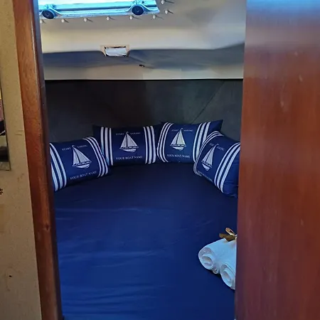 Bateau - Cap D'agde, France אגדה